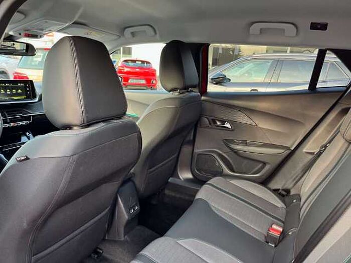 Peugeot 2008 Pure Tech 130 Allure Pack