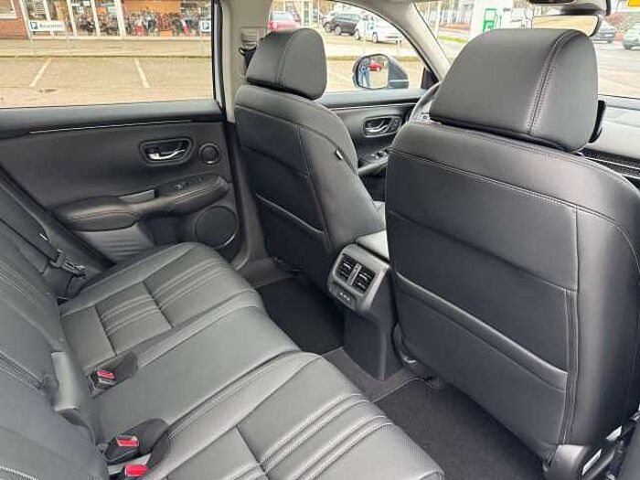 Honda ZR-V 2.0 e:HEV Advance Black Paket