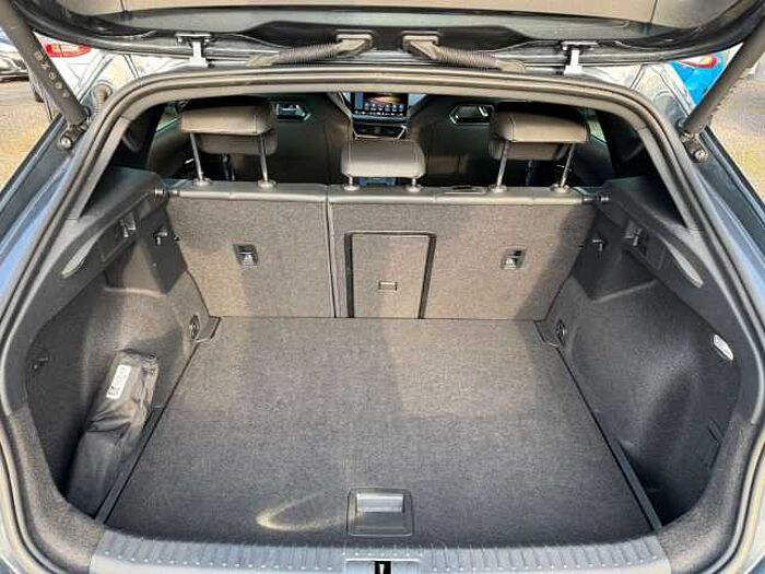 CUPRA Formentor 2.0 TSI 4Drive VZ AHK DrivePaket III