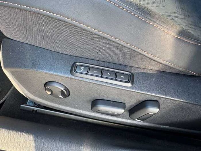 CUPRA Formentor 2.0 4Drive VZ DrivePaket/Matrix/Pano.