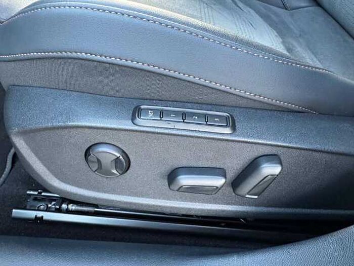 CUPRA Formentor 2.0 TSI 4Drive VZ AHK DrivePaket III