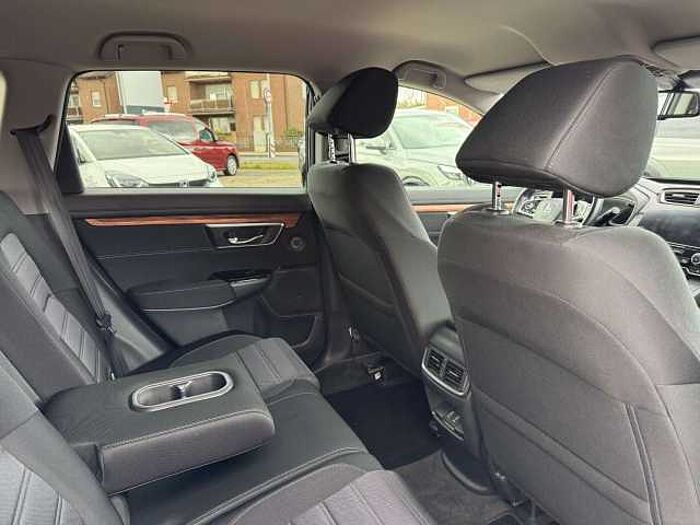 Honda CR-V 2.0 i-MMD Hybrid 4WD Elegance AHK