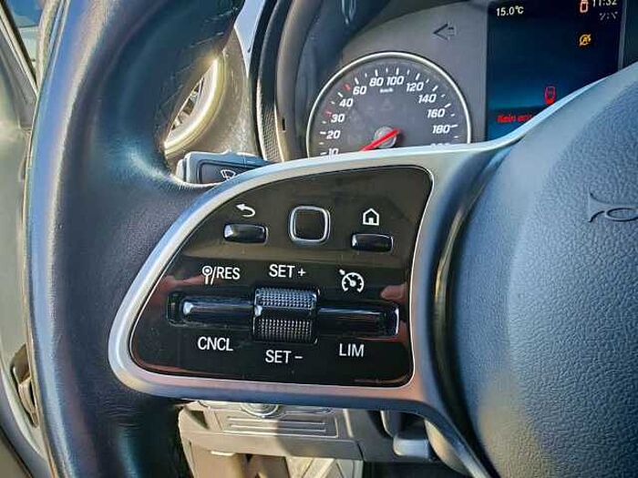 Mercedes-Benz T-Klasse T-180 d Automatik Style | Navi | PDC Hinten| SHZ