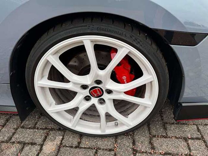 Honda Civic 2.0 FK8 Type R GT Remus/ Eventuri / Wagner