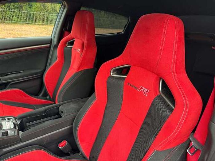 Honda Civic 2.0 FK8 Type R GT Remus/ Eventuri / Wagner