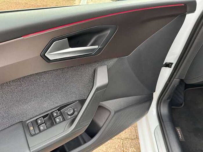 SEAT Leon 1.5 eTSI ACT OPF DSG Xcellence