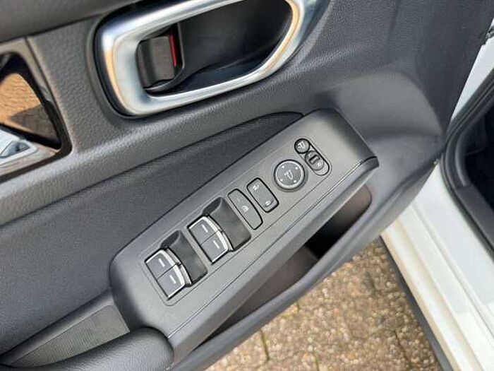 Honda Civic e:HEV 2.0 i-MMD Hybrid Sport
